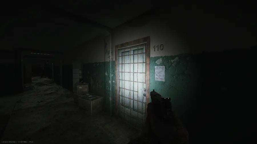 Door to the room, note on the wall